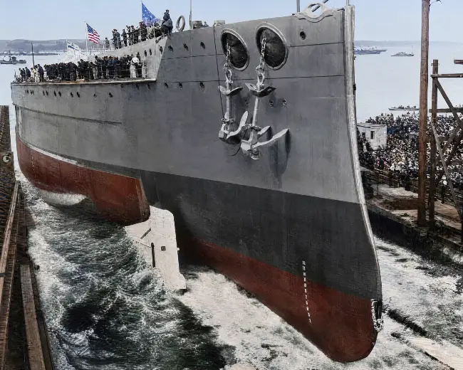 Lancement d'un nouveau super-Dreadnought britannique