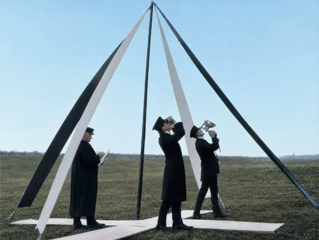 Station de réception lumineux également équipée d'un miroir Donath pour répondre