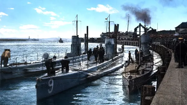 U 9 au port